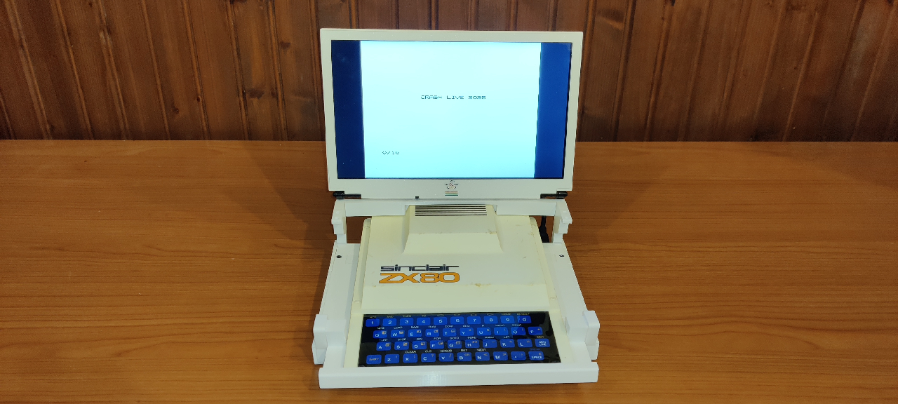 ZX Levitator White Edition con ZX80 - Vista aperto